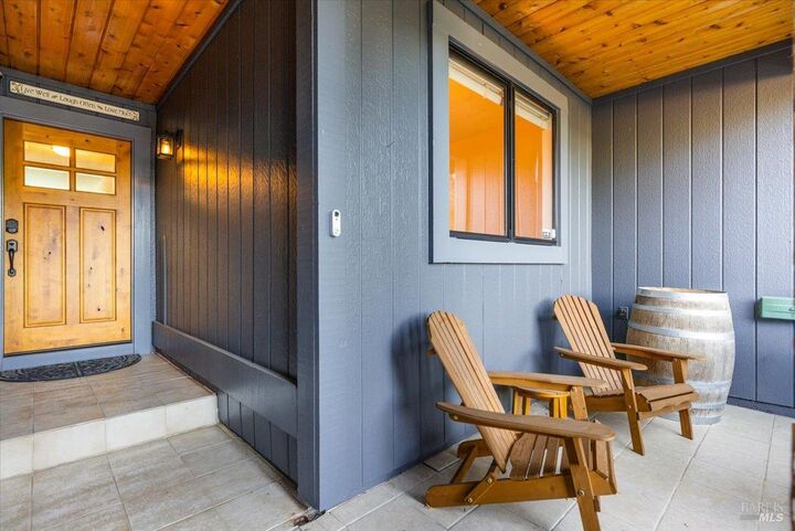 Property Photo:  296 W Thomson Avenue  CA 95476 