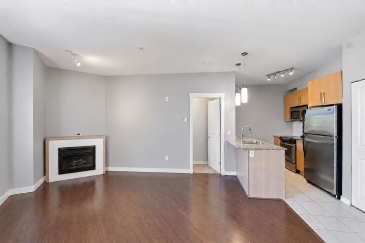 Property Photo:  2943 Nelson Place 307  BC V2S 0C8 