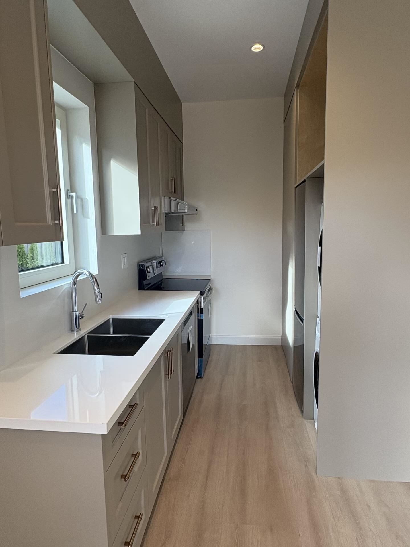 Property Photo:  1115 W 48 Avenue  BC V6M 2N4 