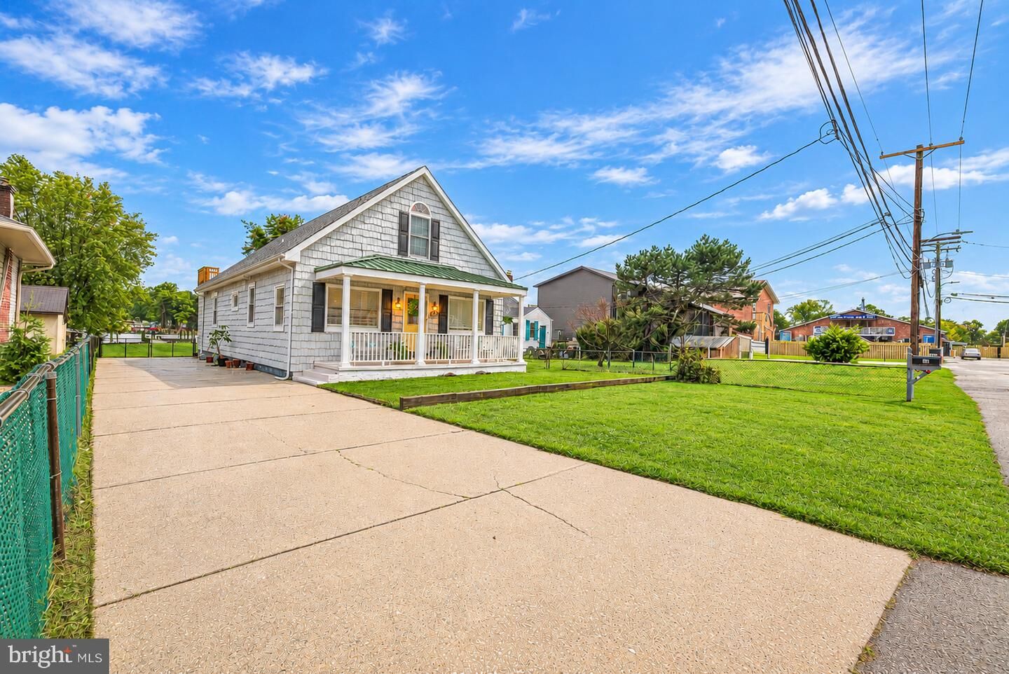 Property Photo:  813 Woodrow Avenue  MD 21221 