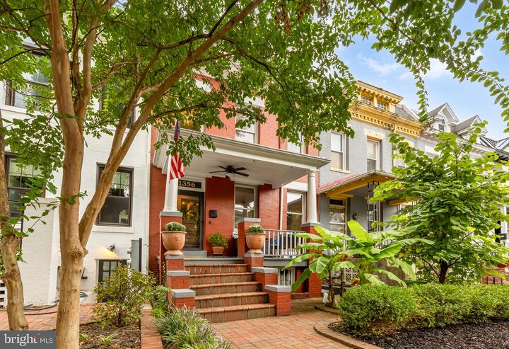 Property Photo:  1356 Meridian Place NW  DC 20010 