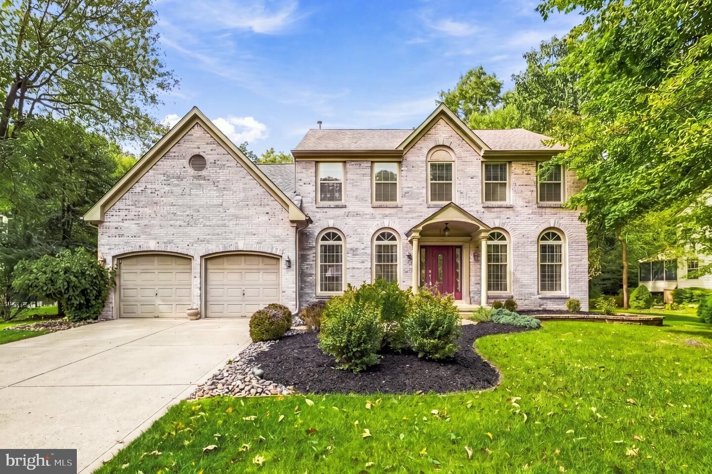 Property Photo: 23 Farmhouse Lane NJ 08043
