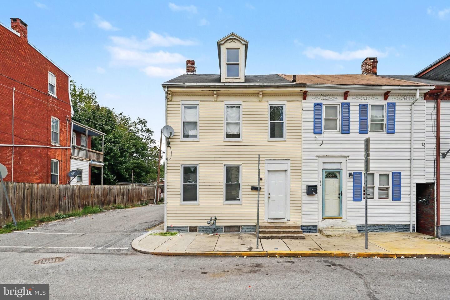 Property Photo:  129 S Hartley Street  PA 17401 