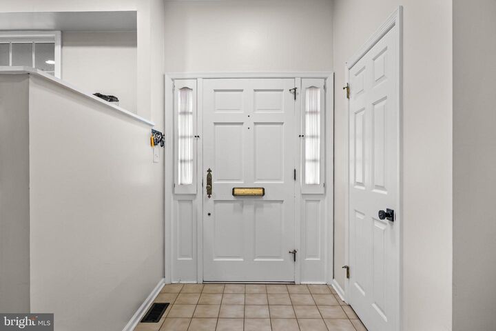 Property Photo: 633 E Main Street D5 NJ 08057