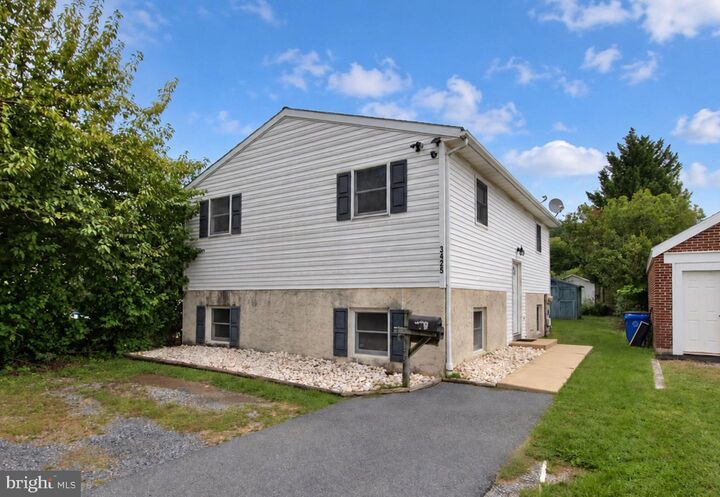 Property Photo:  3425 Marion Street  PA 19605 