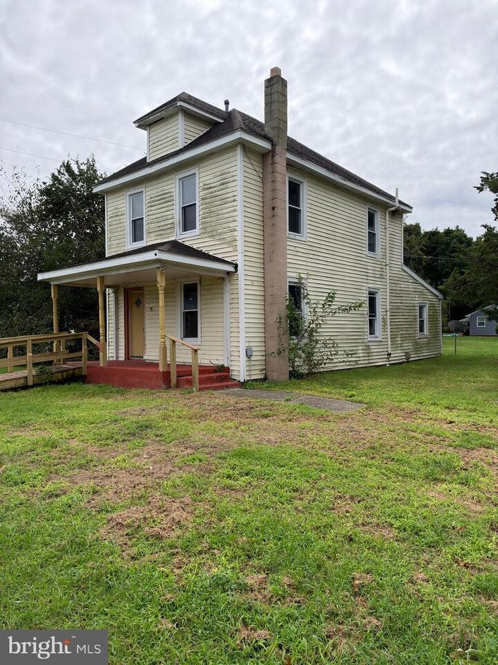 Property Photo:  1301 Chestnut Street  MD 21875 
