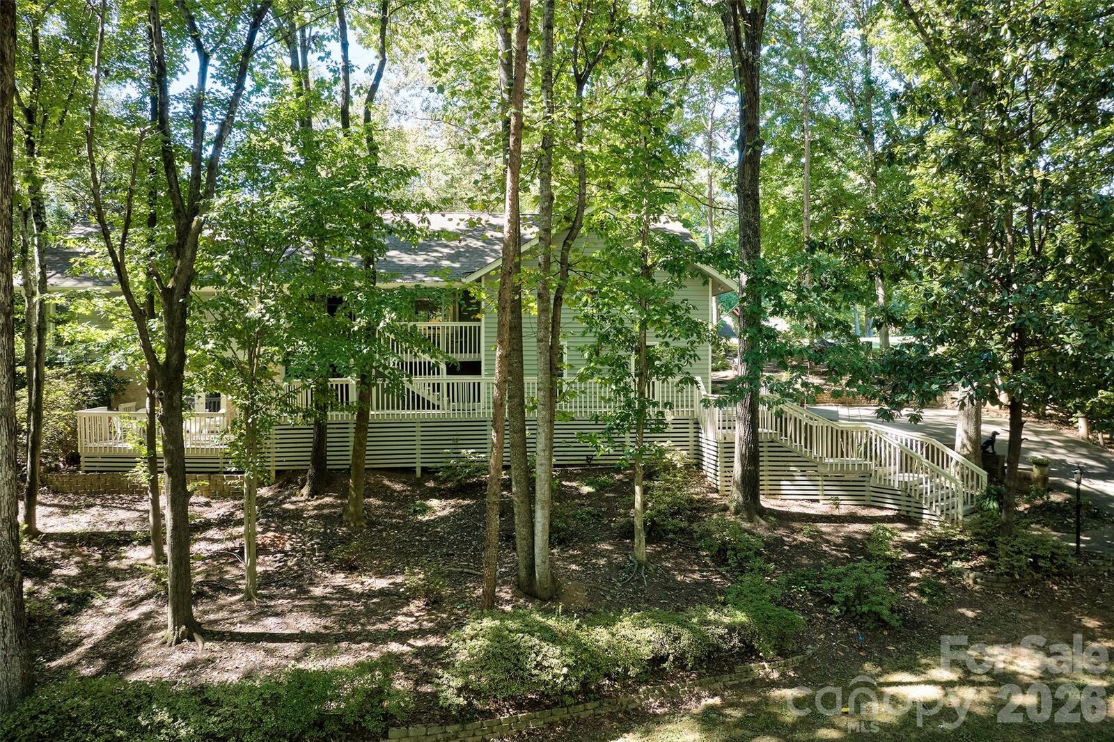 Property Photo: 70 Honeysuckle Woods SC 29710