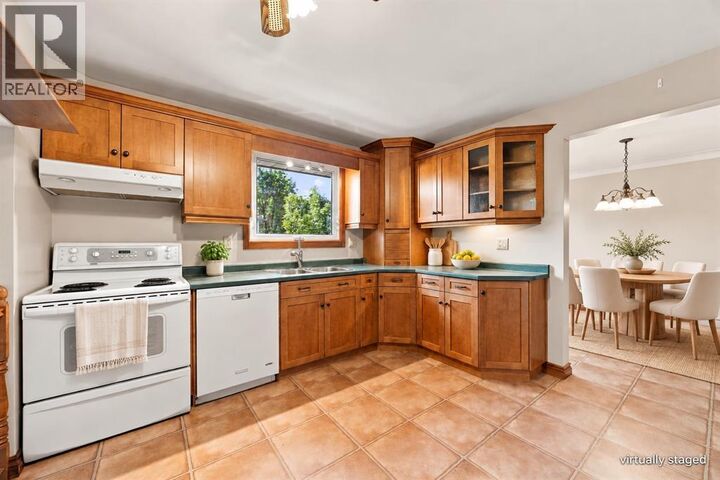 Property Photo:  891 Allandale Drive  ON N7S 3E3 
