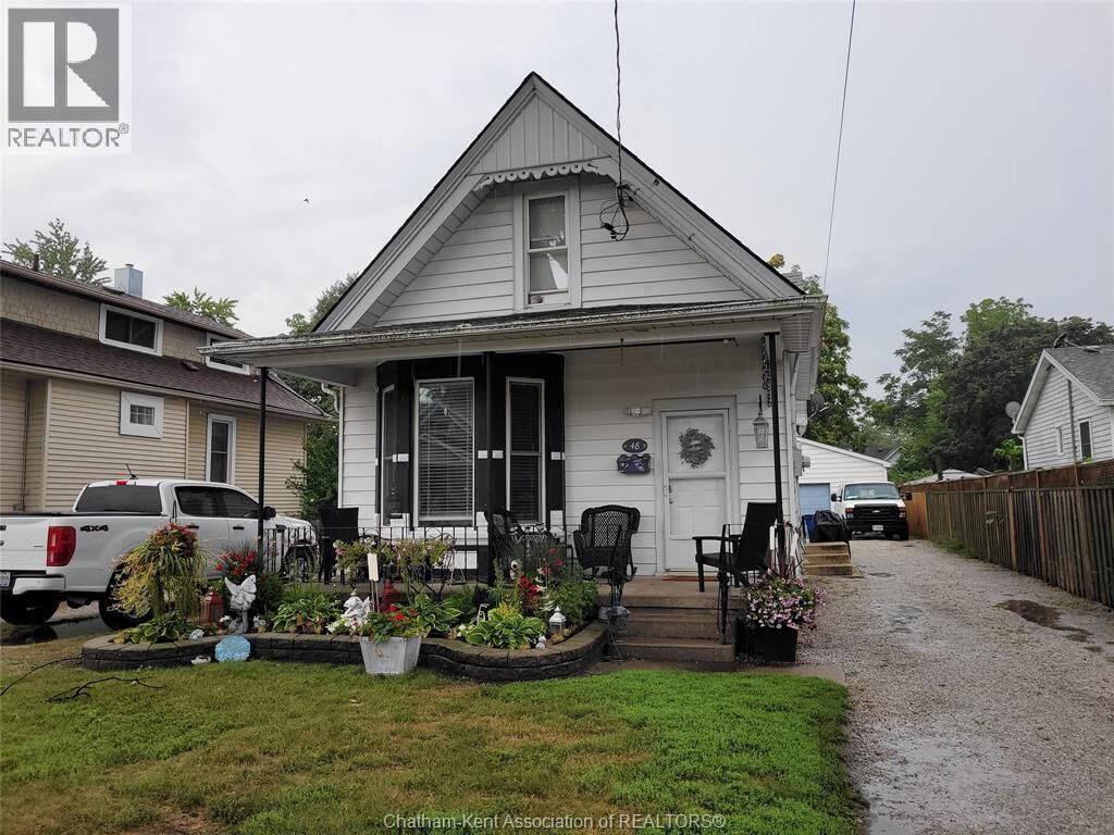 Property Photo:  48 Wilson Avenue  ON N7L 1K7 