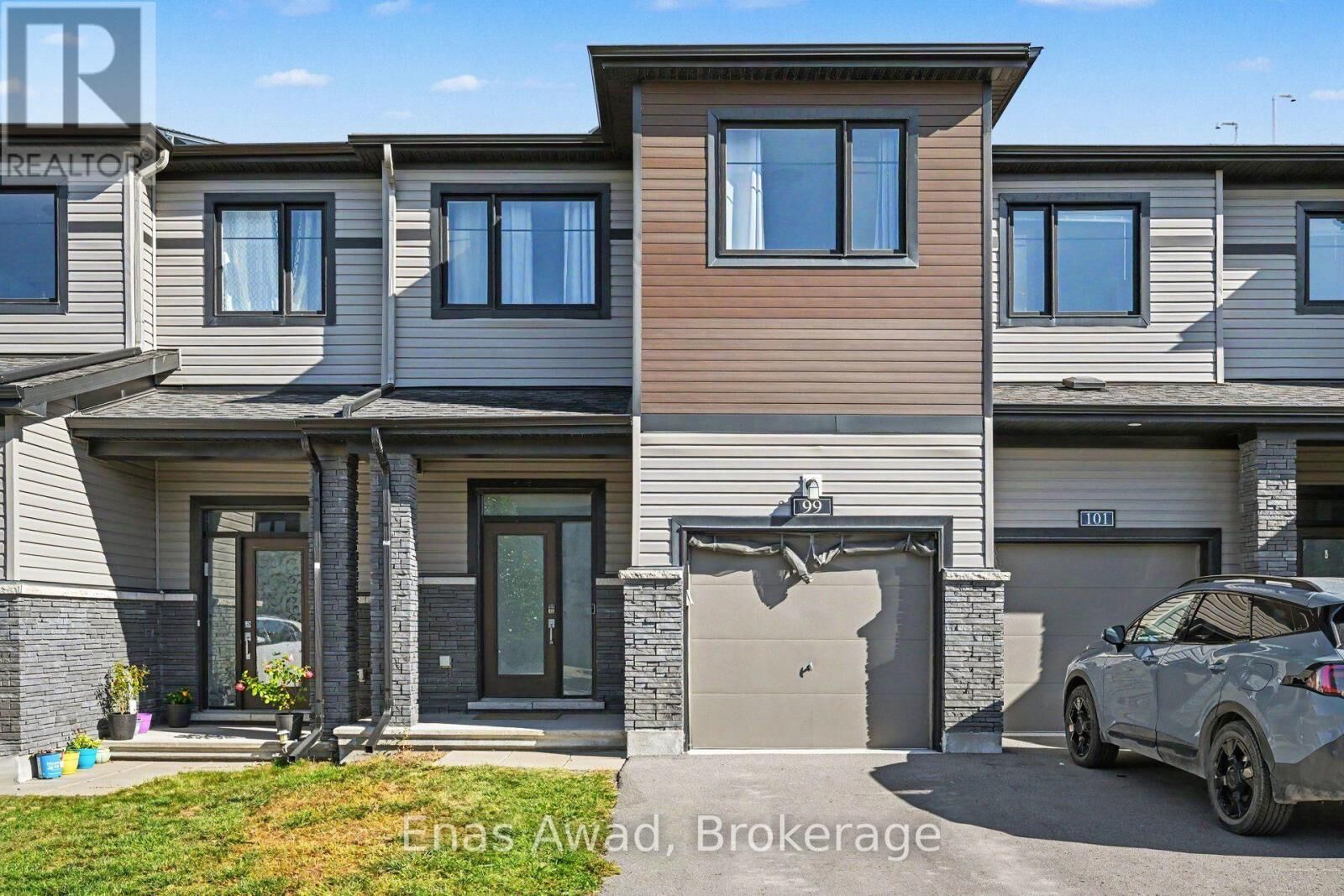 Property Photo:  99 Natare Place  ON K2T 0P3 