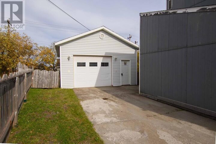 Property Photo:  954 Cashin Crescent  NL A2V 2X2 