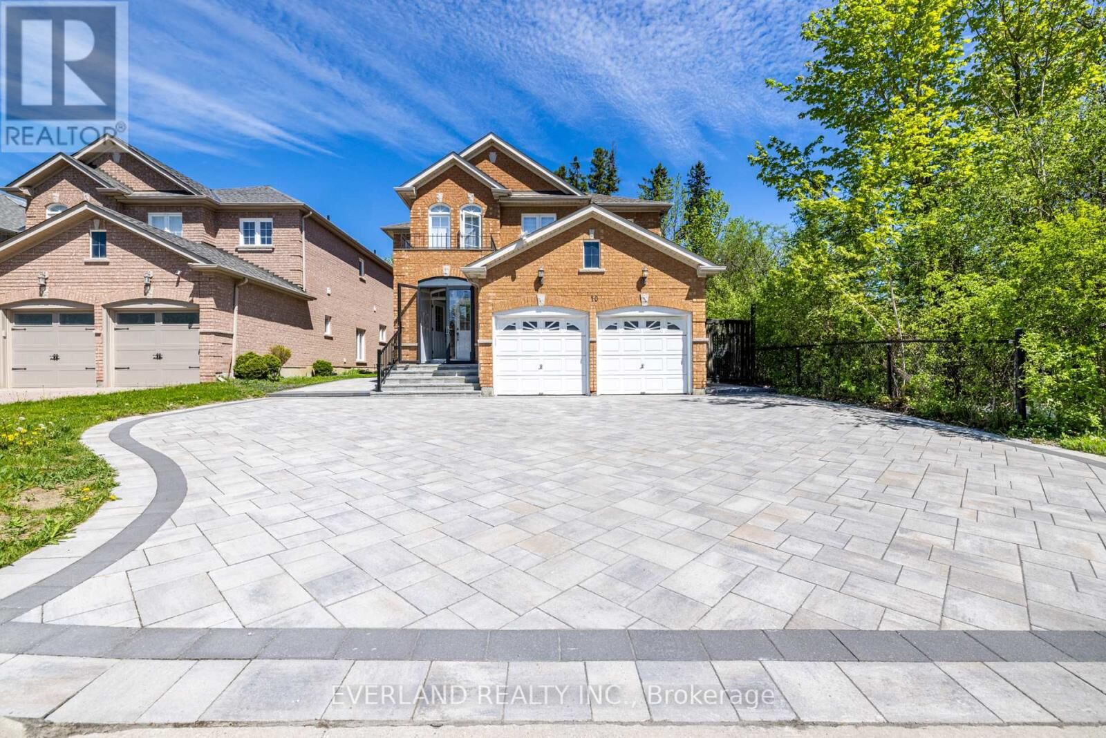 Property Photo:  10 Megarry Court  ON L4S 2S3 