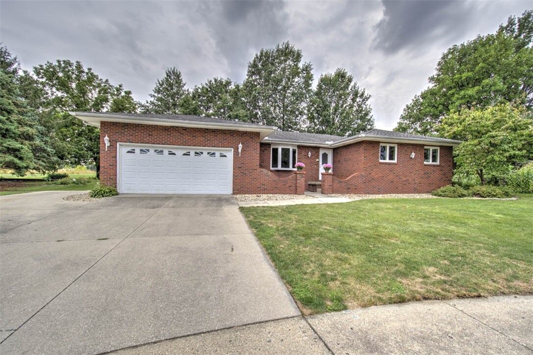 Property Photo: 2775 Essex Place IL 62521