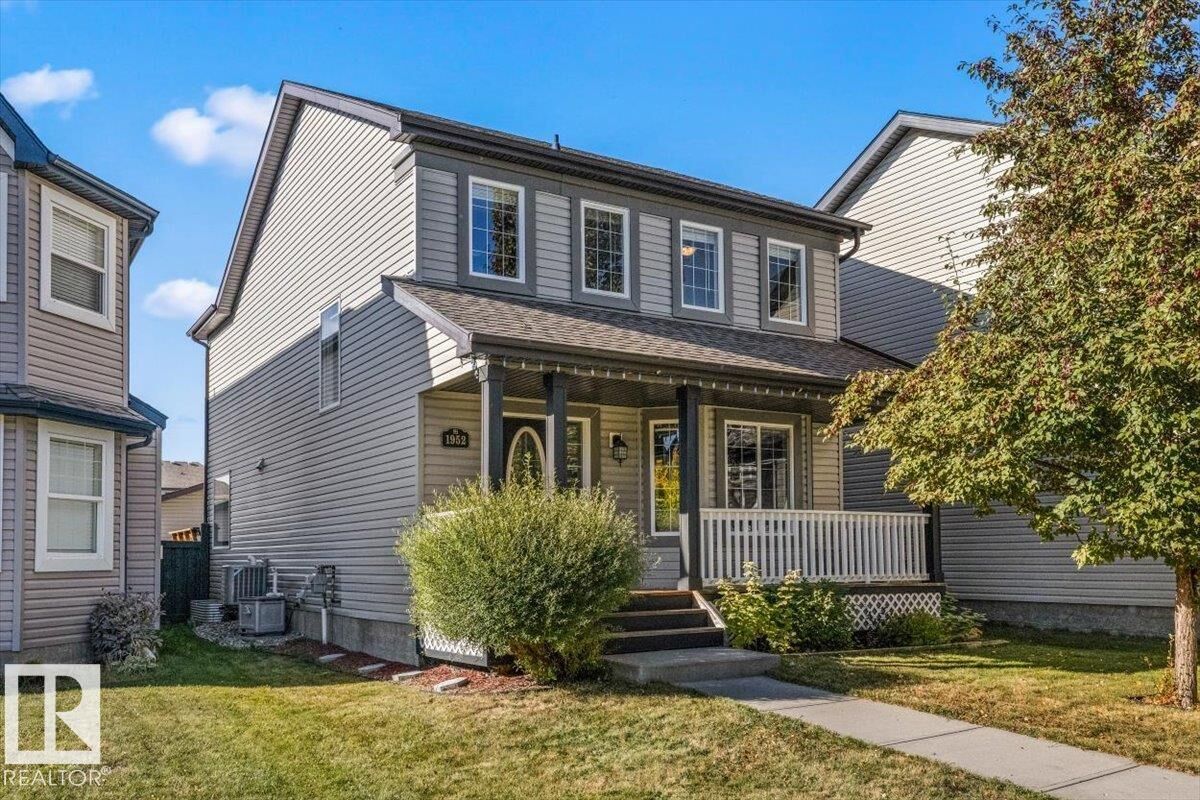 Property Photo:  1952 119 Street SW  AB T6W 0E3 
