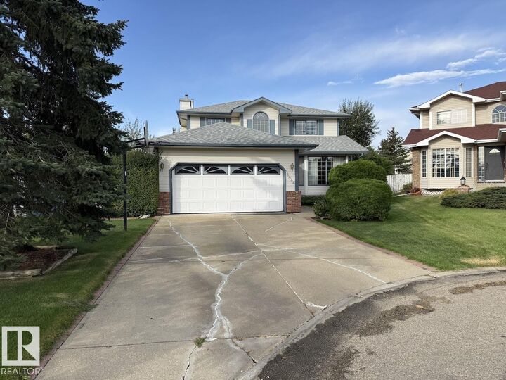 Property Photo:  4444 30 Street NW  AB T6T 1H1 