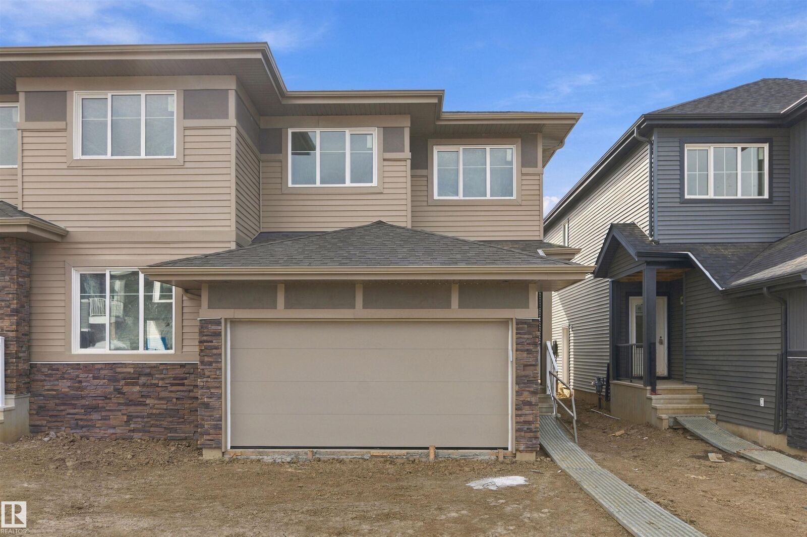 Property Photo:  7 Worwyck Common  AB T7X 3G5 