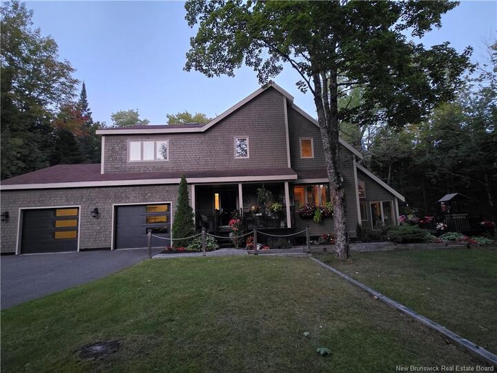 Photo de la propriété:  352 Deerwood Drive  NB E3E 1C3 