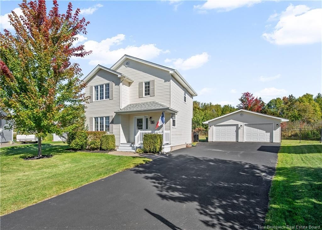 Property Photo:  96 Nicolas Street  NB E1A 8L7 