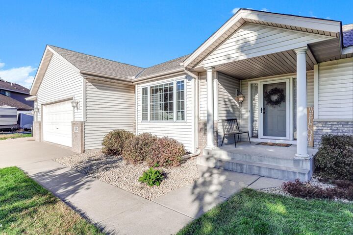 Property Photo:  15572 78th Court NE  MN 55330 