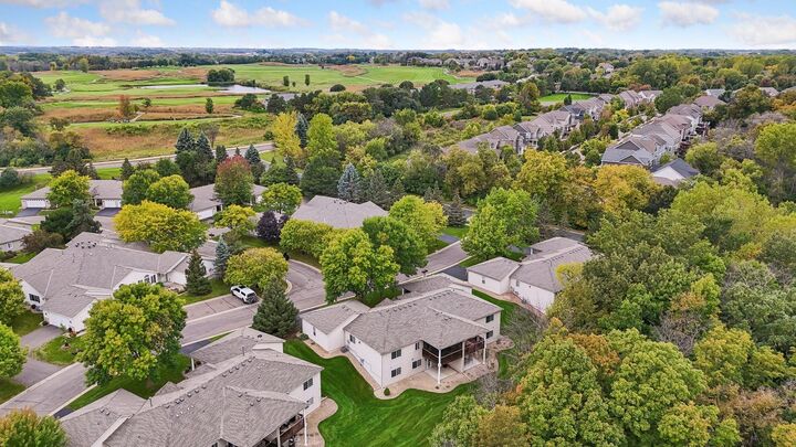Property Photo: 980 Carriage Lane MN 55318