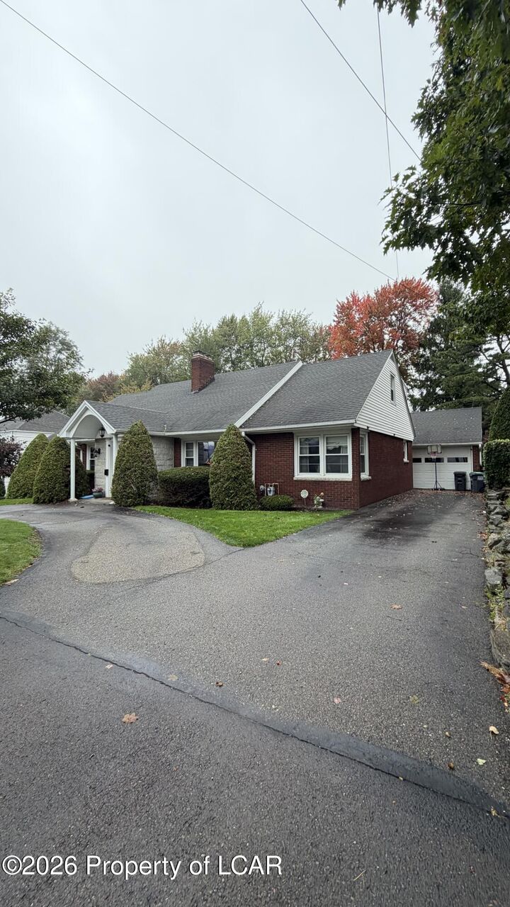Property Photo:  1145-1147 E Broad Street  PA 18201 