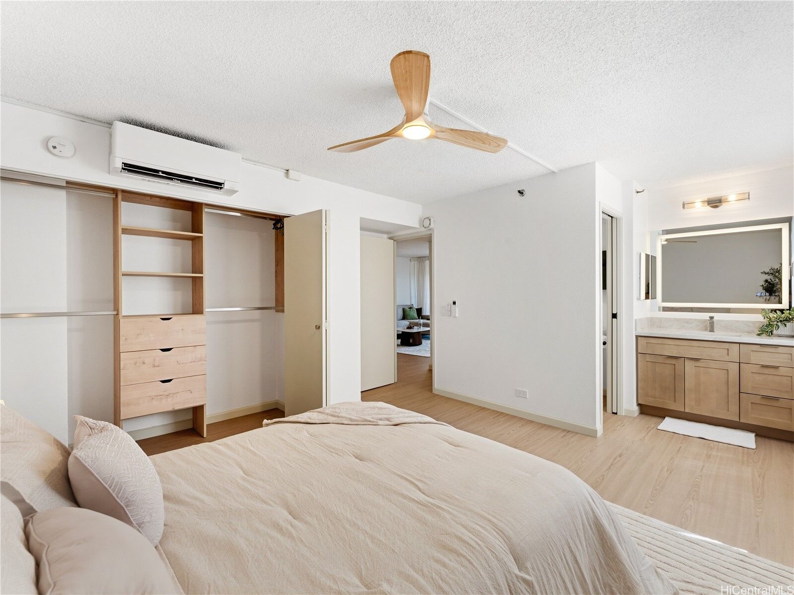 Property Photo:  98-501 Koauka Loop A406  HI 96701 