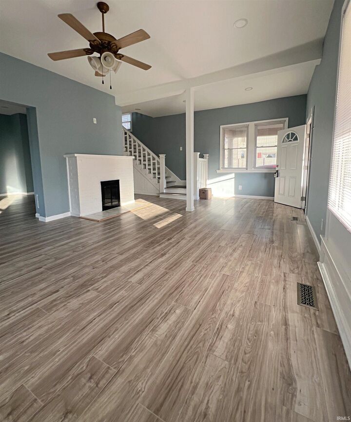 Property Photo: 322 E Harrison Street IN 47660