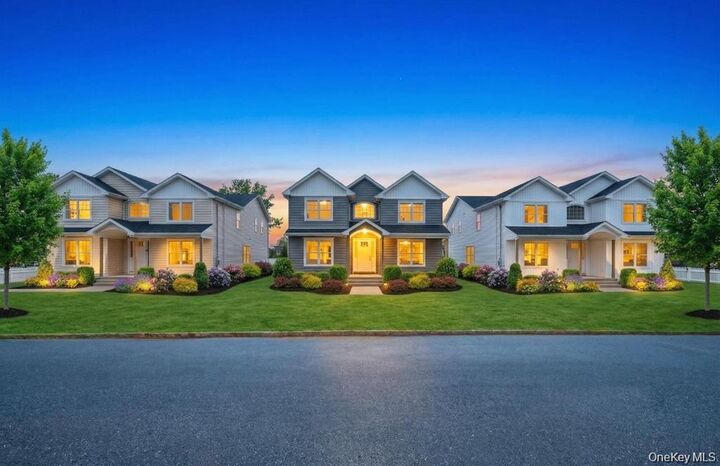 Property Photo:  89 West Avenue  NY 11801 