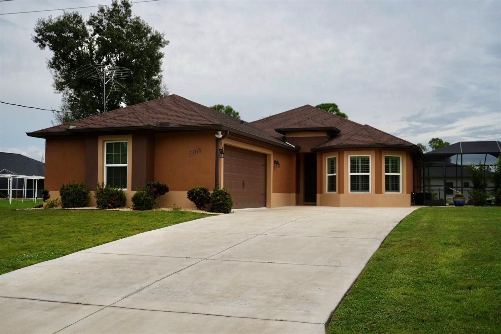 Property Photo: 5168 Greenhouse Avenue FL 34288