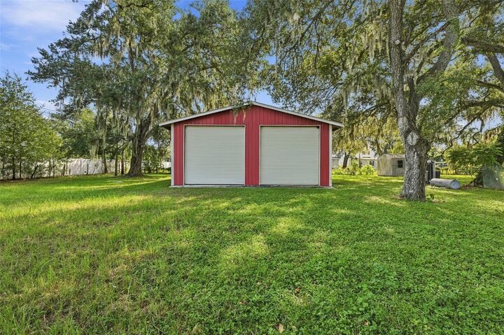 Property Photo: 5906 Watson Road FL 33578