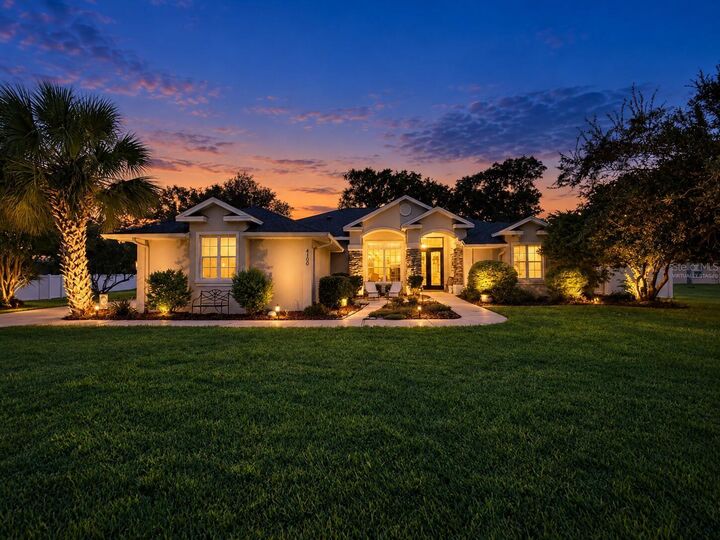 Property Photo: 4100 SE 53rd Court FL 34480