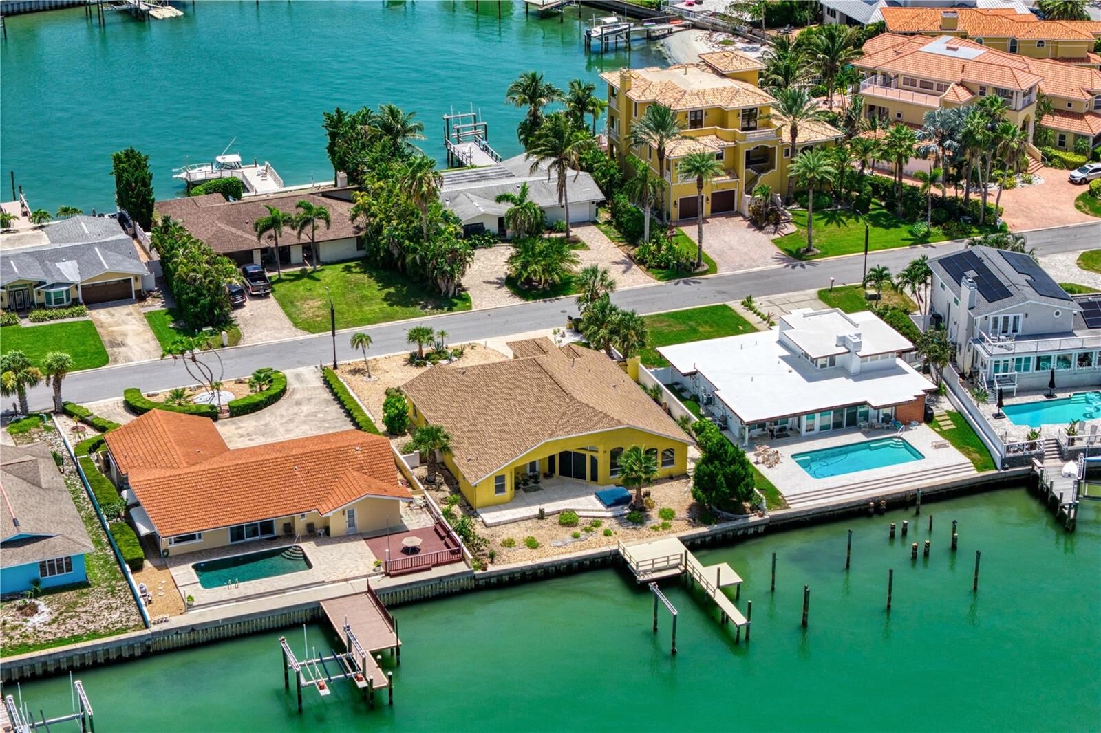 Property Photo:  115 Aleta Drive  FL 33786 