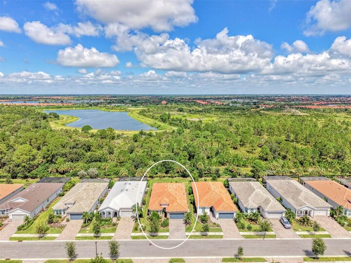 Property Photo:  10088 Coral Shore Drive  FL 34223 
