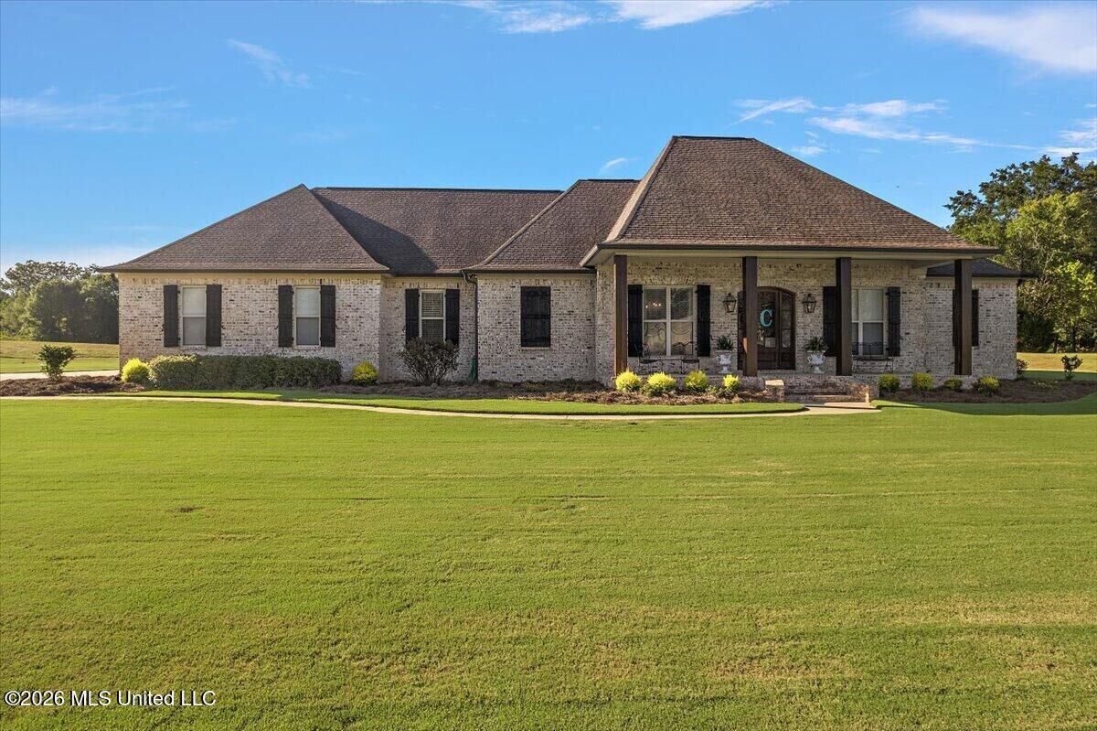 Property Photo: 317 Northaven Drive MS 39209