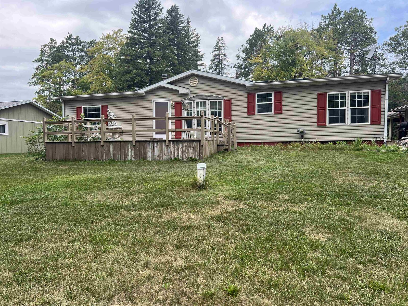 Property Photo: 5141 S Pine Street MI 48612