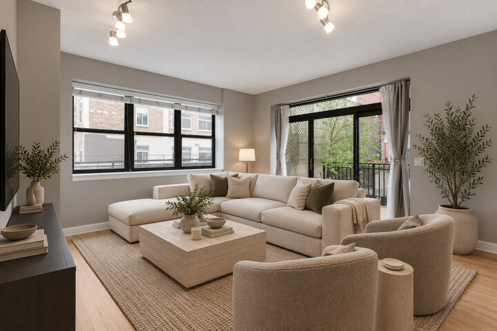 Property Photo: 1529 S State Street 4B IL 60605