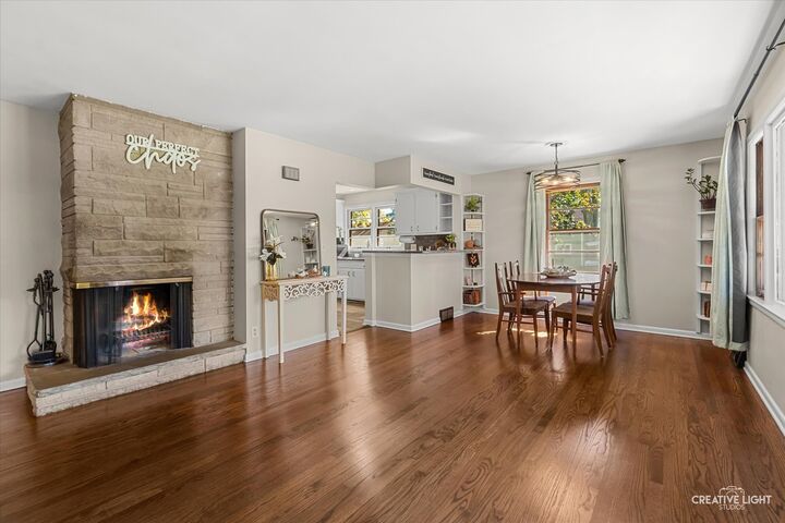 Property Photo:  1324 S Broadway Road  IL 60538 