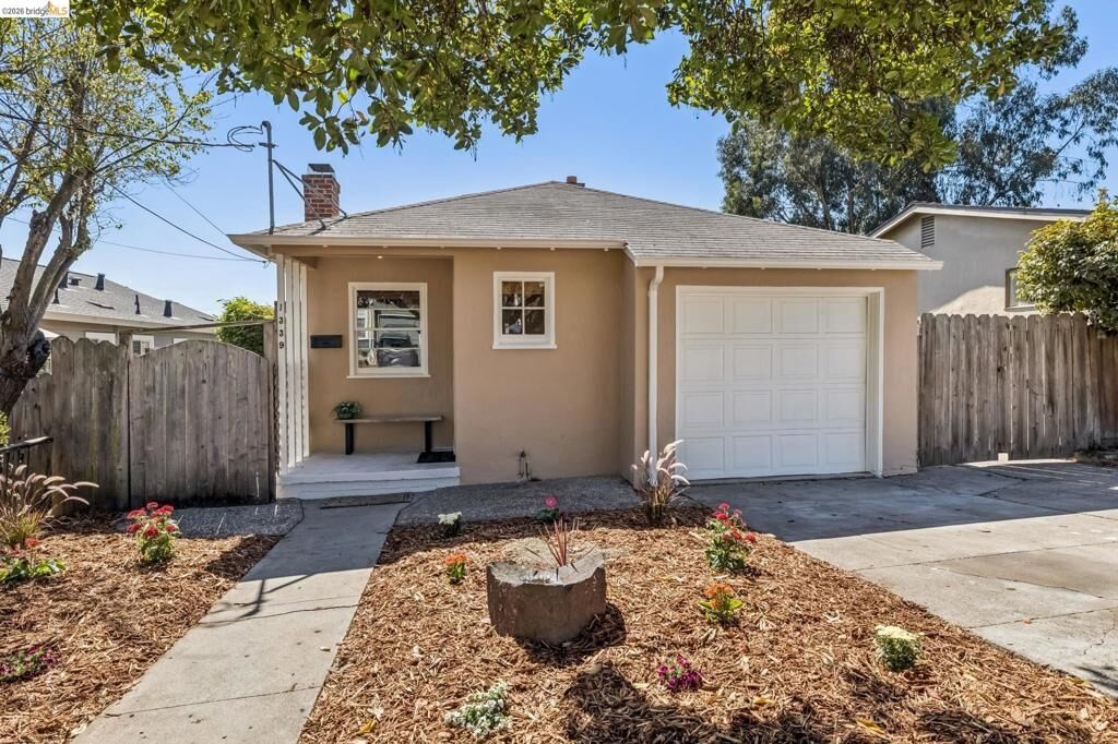 Property Photo:  1339 Mariposa St  CA 94804 