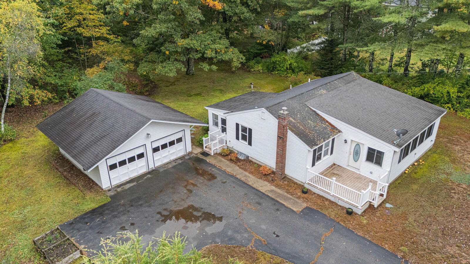 Property Photo: 20 Birch Acres ME 04002