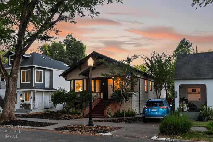 Property Photo: 2710 D Street CA 95816