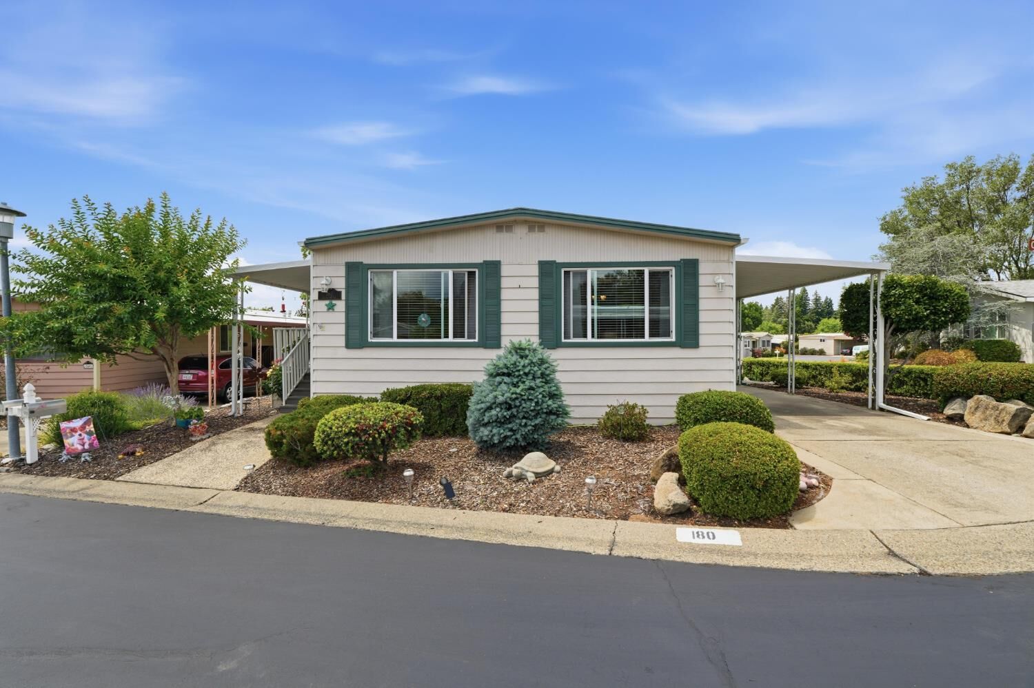 Property Photo: 180 Overbrook Drive CA 95630
