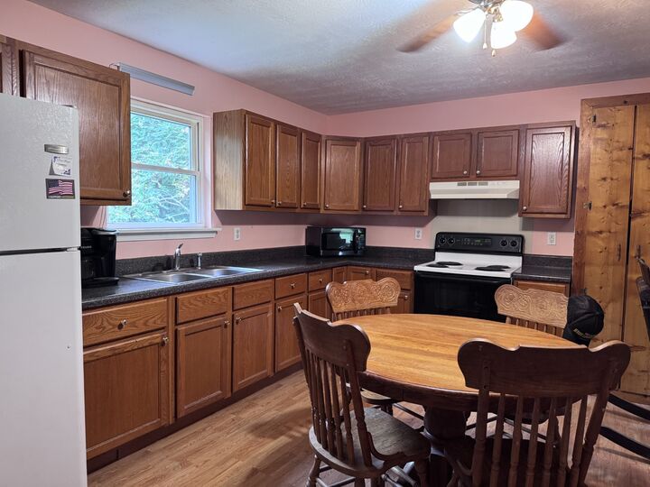 Property Photo: 634 Bennett Hill Rd TN 37150