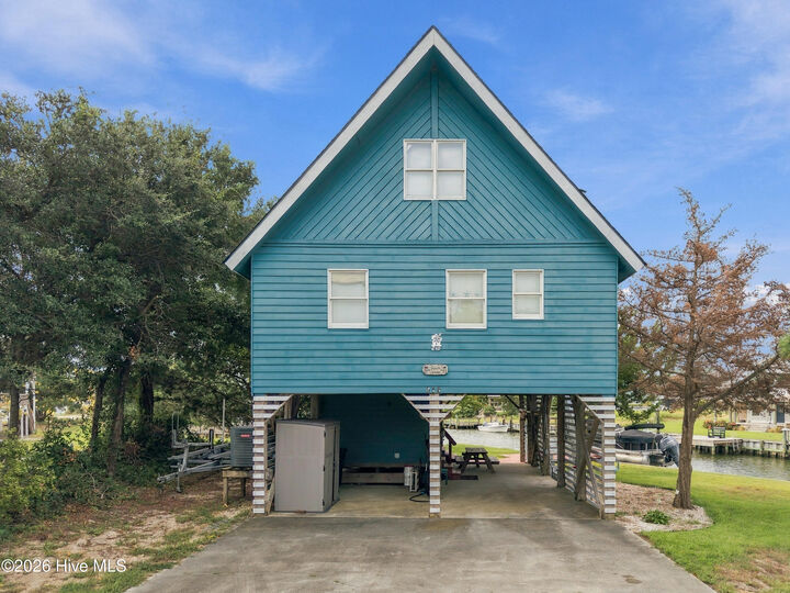 Property Photo:  213 W Amberjack Court  NC 27959 