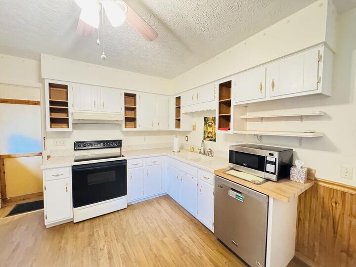 Property Photo:  111 Spruce St  PA 18848 