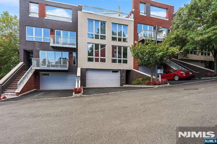 Property Photo:  18 Vela Way  NJ 07020 