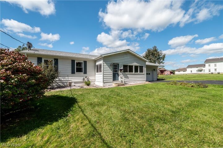 Property Photo:  5369 Pierce Road  OH 44481 