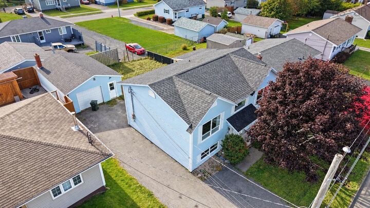 Property Photo:  14 Crescent Drive  NS B1A 2J4 