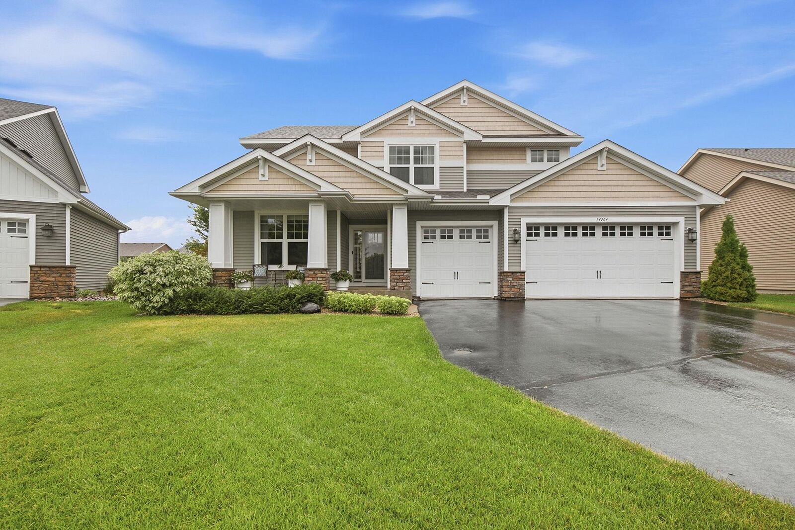 Property Photo:  14264 Ailesbury Court  MN 55068 