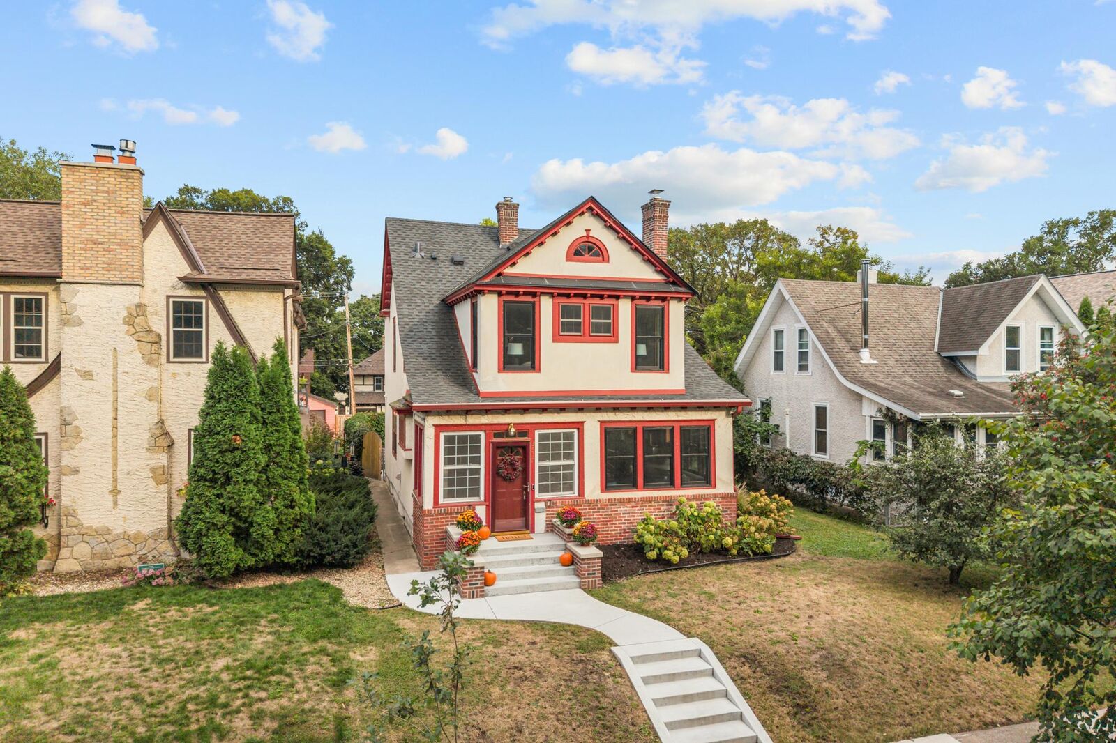 Property Photo:  3517 Humboldt Avenue S  MN 55408 