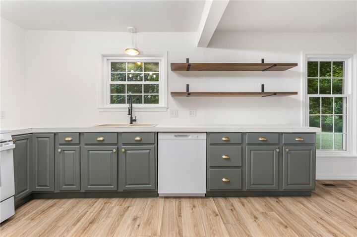 Property Photo:  200 Loftin  AR 72601 